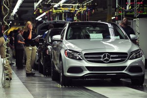 Daimler Mercedes auto masina fabrica