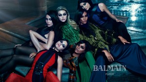 BALMAIN moda